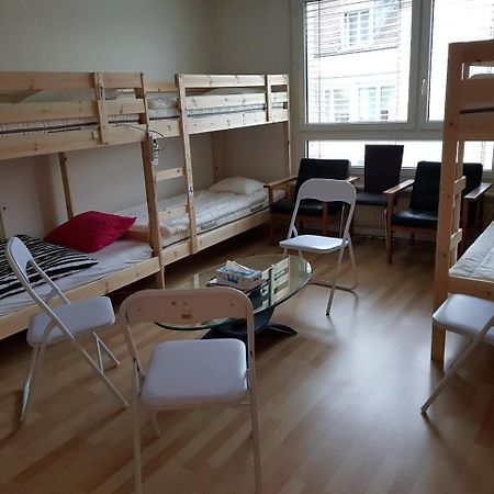 Budget Youth Hostel Oberengstringen エクステリア 写真